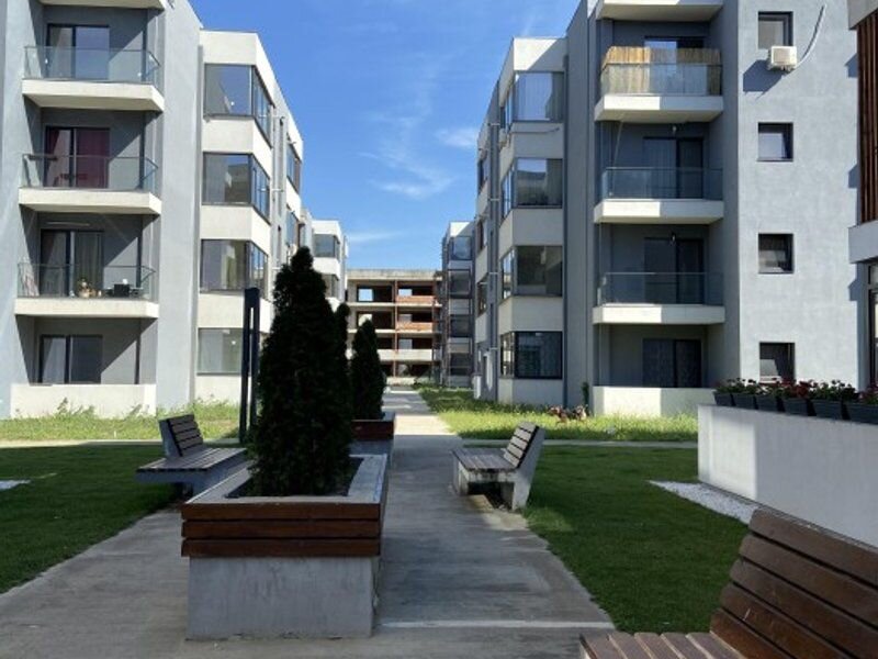 Cernica, apartament 2 camere, bloc finalizat, parcare gratis.